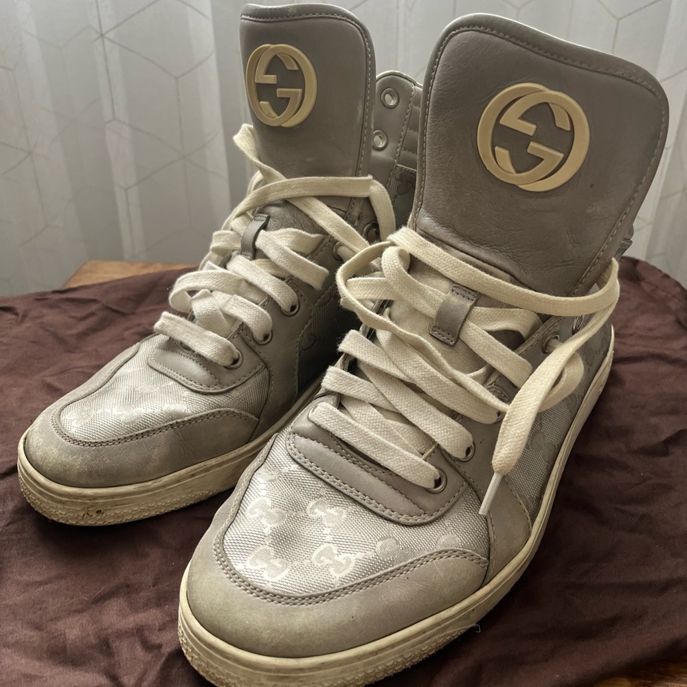 Gucci GG Supreme High Top Sneakers Grey Monogram Leather Logo Men’s 7.5 With Box